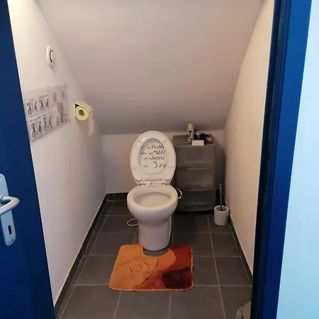 1 Avec Tv, Wifi Et Mini-frigo *